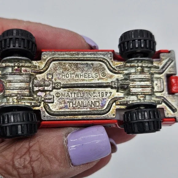 Vintage 1977 Hot Wheels Mattel Red Truck Pit Crew - Hi Bank Racing Thailand - Picture 9 of 9